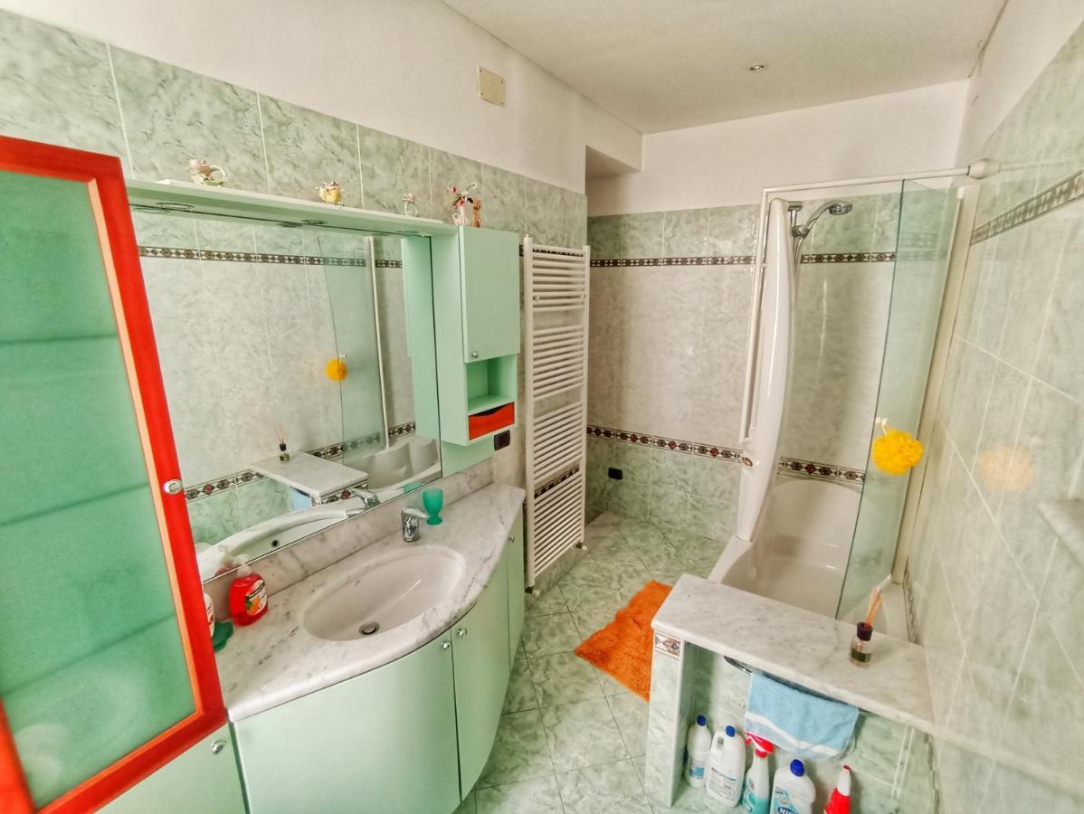 شقة La Casa Sul Mare-سافونا المظهر الخارجي الصورة